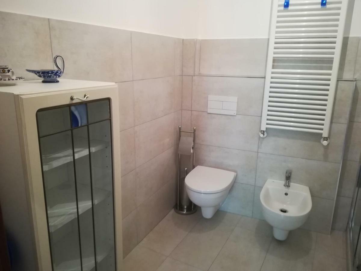 Casa Vacanze "Alcentro" 阿西西 外观 照片